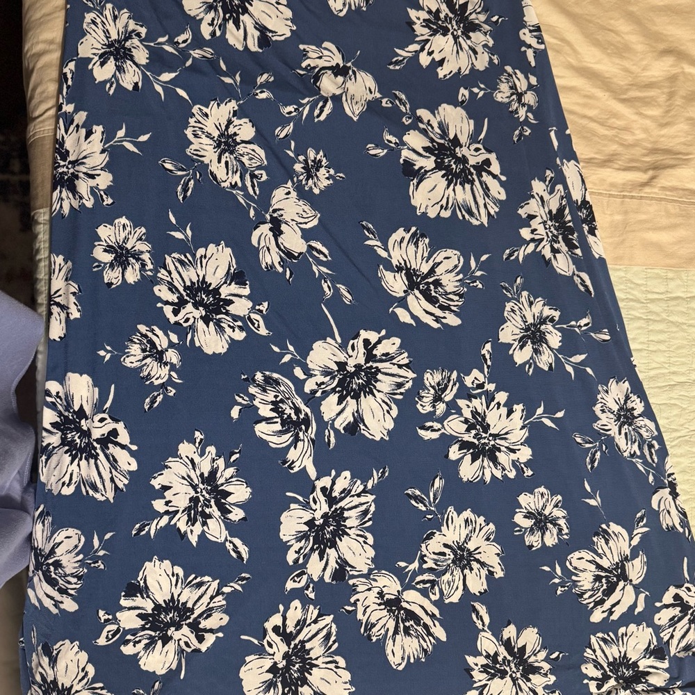 Kaileigh Blue and White Floral Midi Skirt